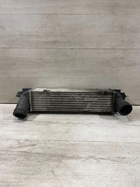 Starpdzesētāja (interkūlera) radiators 7540035