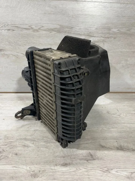 Intercooler radiator 873067D – Toyota Avensis T250 (2006-2009)