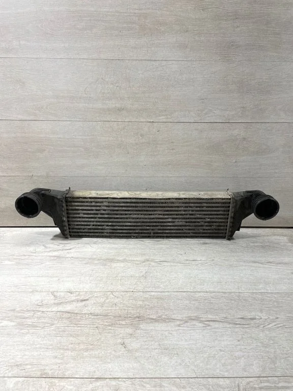 Starpdzesētāja (interkūlera) radiators 7791231