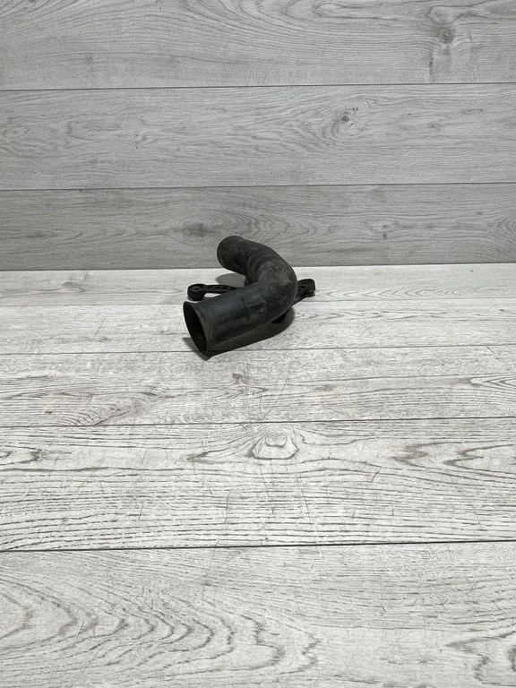 Air intake duct part – BMW 5 Series E39 (1996-2003)