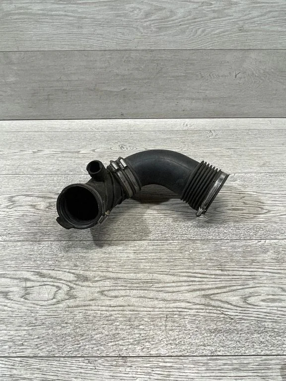 Õhuvõtukanali osa (-d) 7514879 – BMW Z4 E85 E86 (2002-2008)
