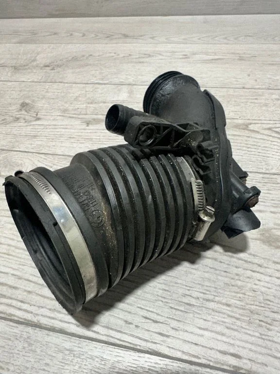 Część kanału dolotowego 3417630 – BMW X3 E83 (2003-2010)