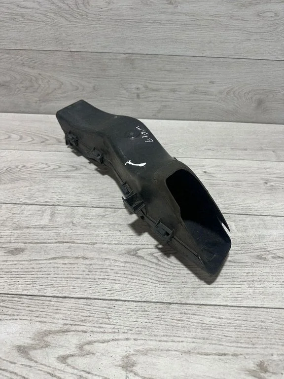 Gaisa ieplūdes kanāla detaļa (-as) 8037139 – BMW X5 E70 (2006-2013)