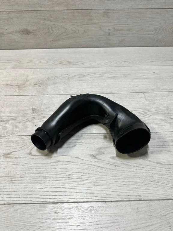 Gaisa ieplūdes kanāla detaļa (-as) 23557610 – BMW X5 F15 (2013-2017)