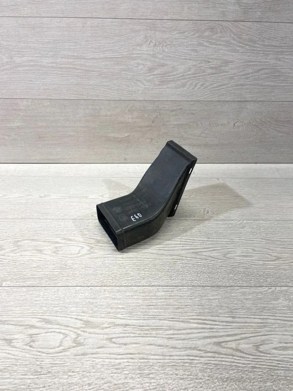 Õhuvõtukanali osa (-d) 7033703