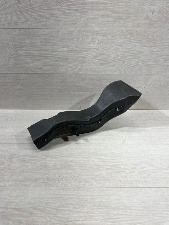 Air intake duct part 8054229
