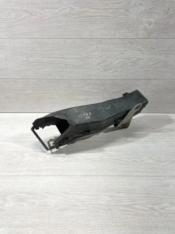 Air intake duct part 7180623 – BMW X6 E71 (2008-2014)