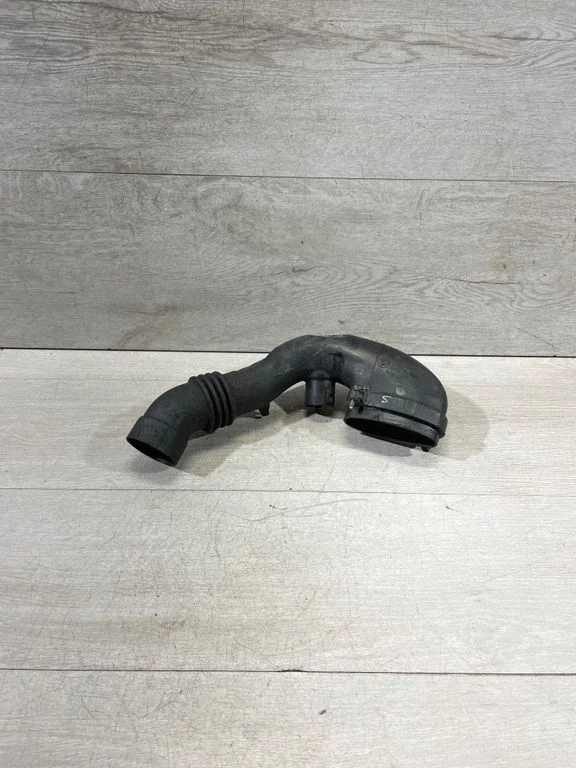 Air intake duct part – BMW 3 Series E46 (1998-2005)