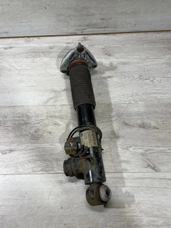 Rear shock absorber/damper – BMW X5 F15 (2013-2017)