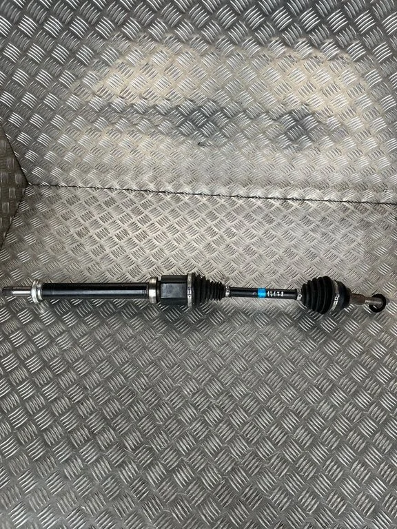 Eesmine pooltelg HG933B43GB – Hyundai i20 (GB IB) (2014-2020)