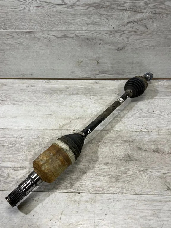 Front driveshaft 104411900D – Tesla Model 3 (2017-)