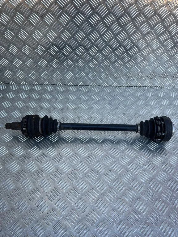 Aizmugurējā pusass – BMW 1. sērija E81 E87 (2004-2011)