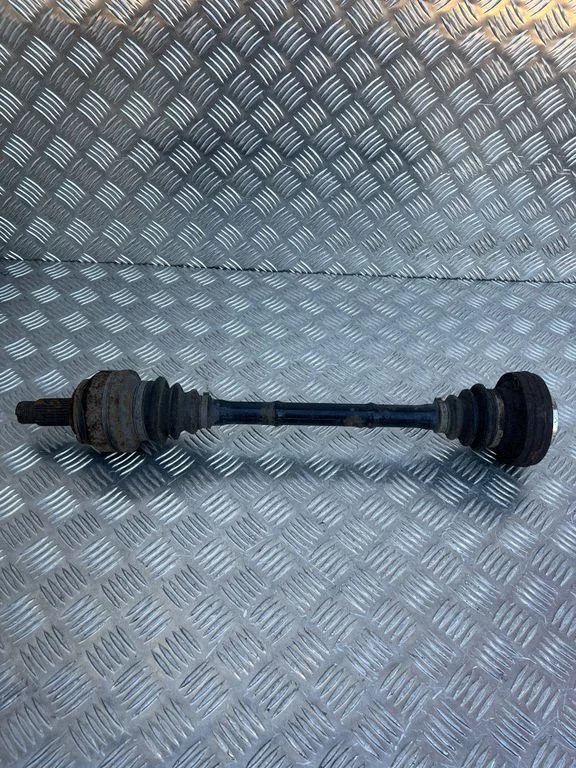 Rear driveshaft – BMW 3 Series E90 E91 (2005-2012)