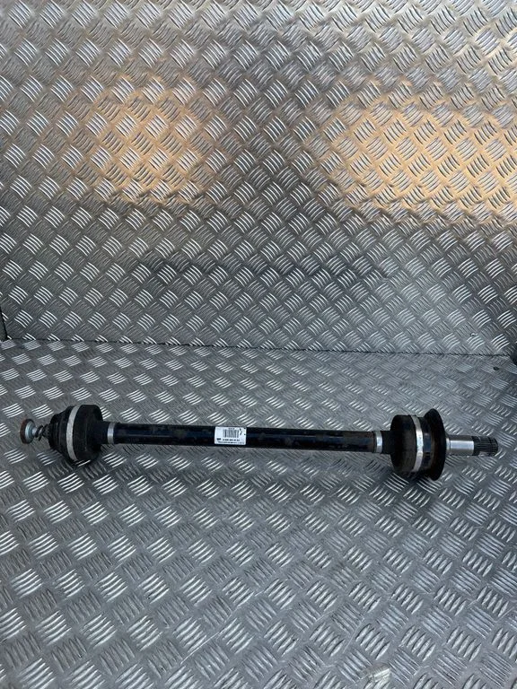 Rear driveshaft – BMW 7 Series G11 G12 (2015-2022)