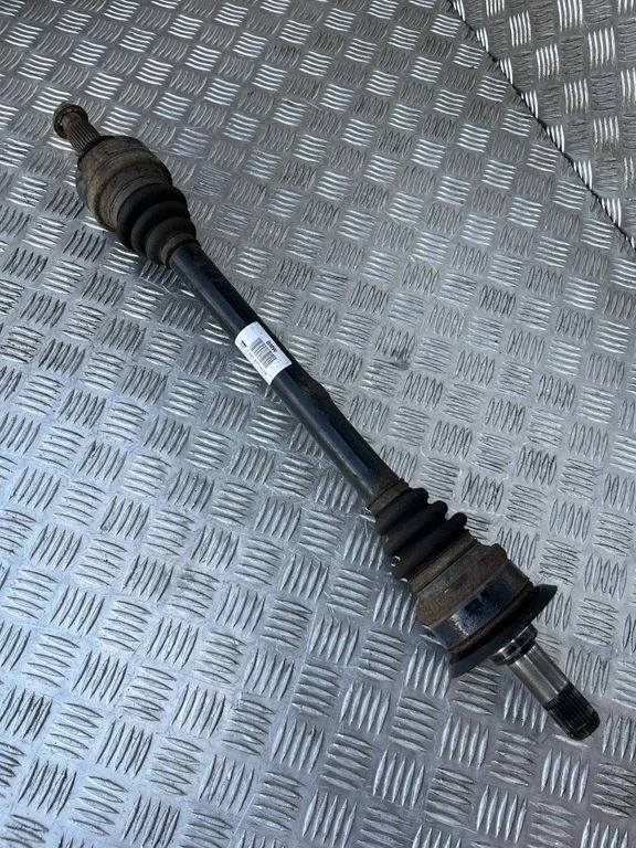 Rear driveshaft – BMW 3 Series F30 F35 F31 (2012-2018)