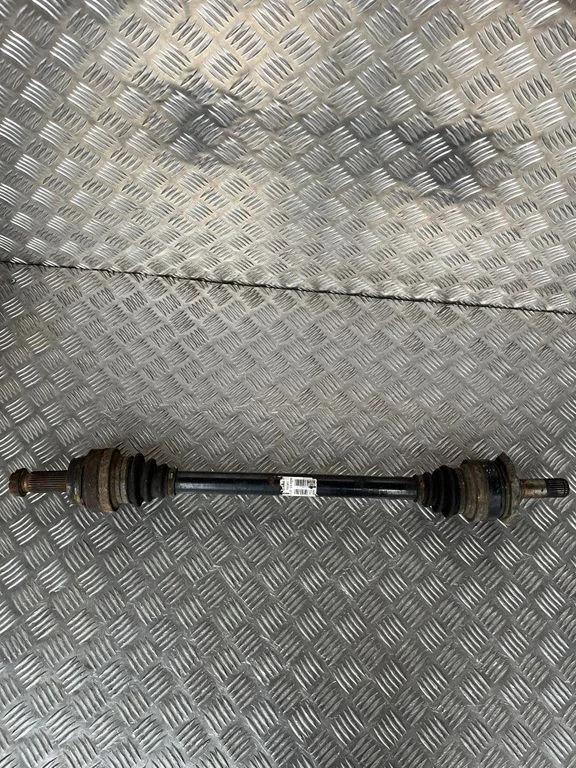 Tagumine pooltelg – BMW X5 E70 (2006-2013)