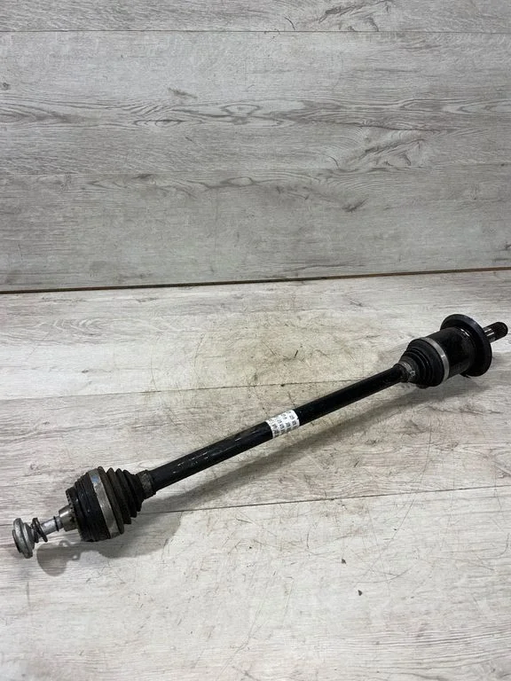 Półoś tylna – BMW Seria 3 G20 G21 (2019-)