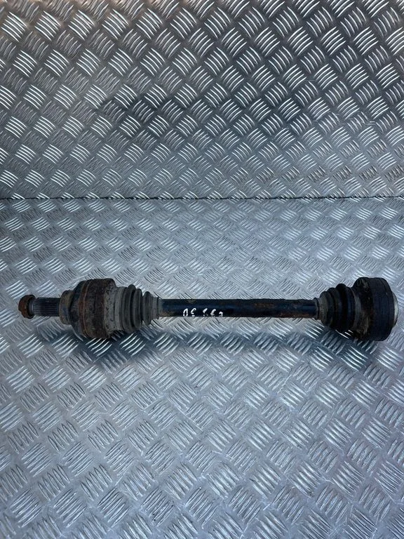 Tagumine pooltelg – BMW 5-seeria E39 (1996-2003)