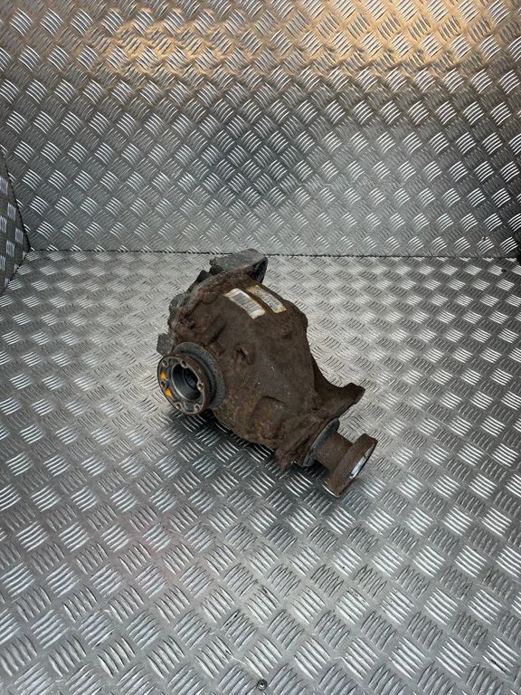 Rear differential – BMW 5 Series E60 E61 (2004-2010)