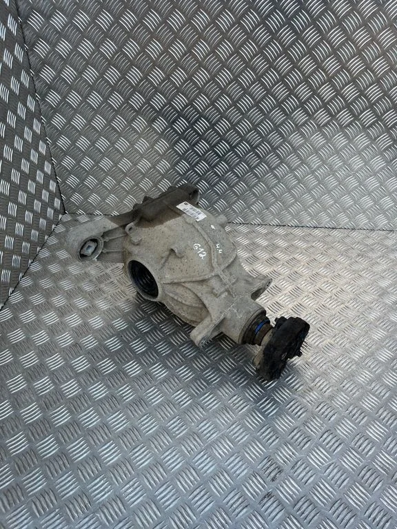 Rear differential – BMW 7 Series G11 G12 (2015-2022)