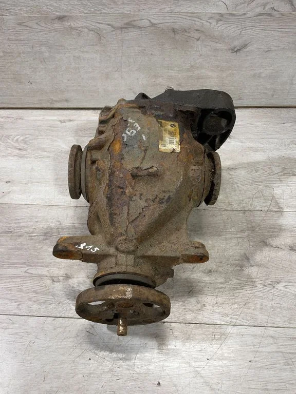 Rear differential – BMW 3 Series E90 E91 (2005-2012)