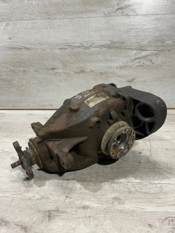 Aizmugurējais reduktors – BMW 3. sērija E90 E91 (2005-2012)