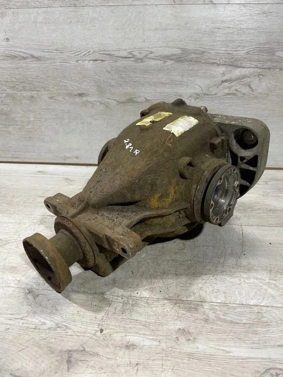 Rear differential – BMW 7 Series E65 E66 (2001-2008)