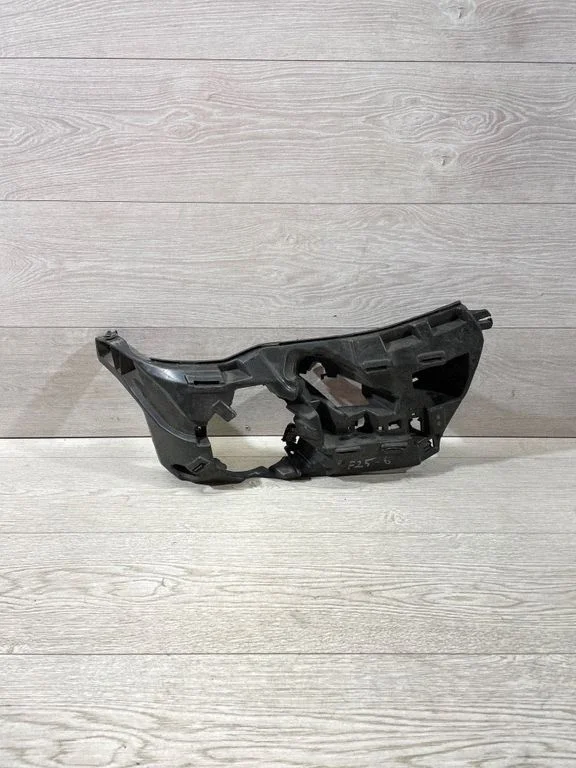 Wspornik zderzaka przedniego 8056986 – BMW X3 F25 (2010-2017)