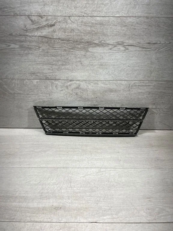 Esistange alumine võre (kolmeosaline) 7178115