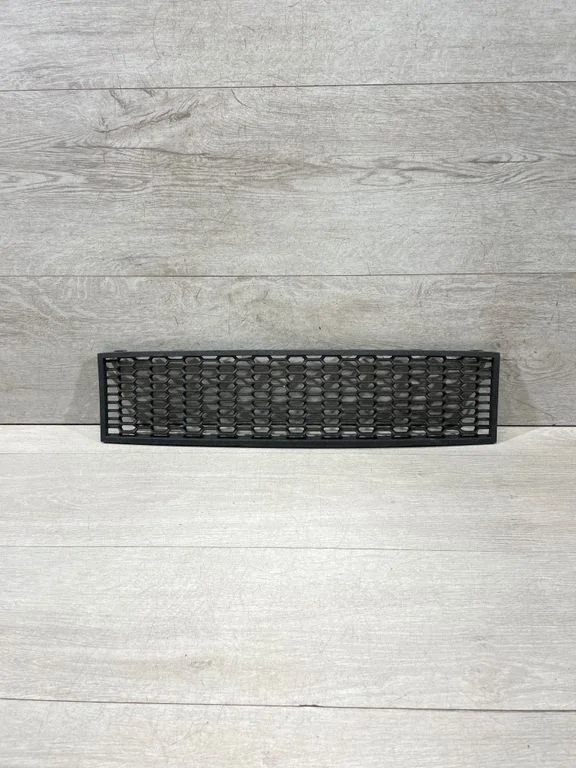 Kratka dolna zderzaka 7903894