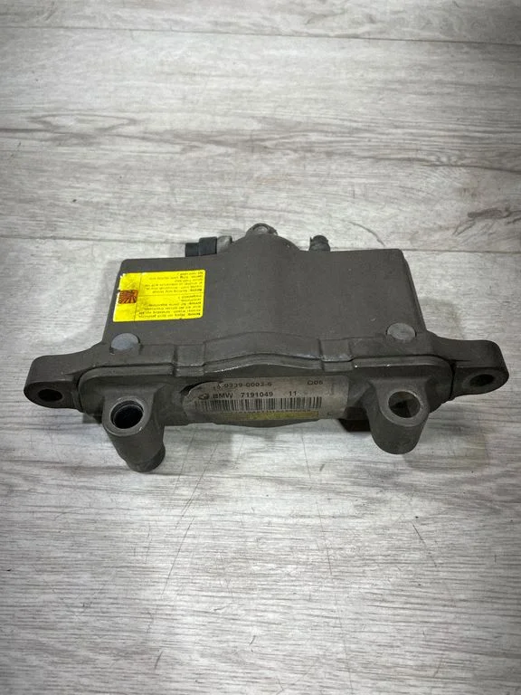 Mootorikapoti hinged – BMW 5-seeria F10 F11 (2009-2016)