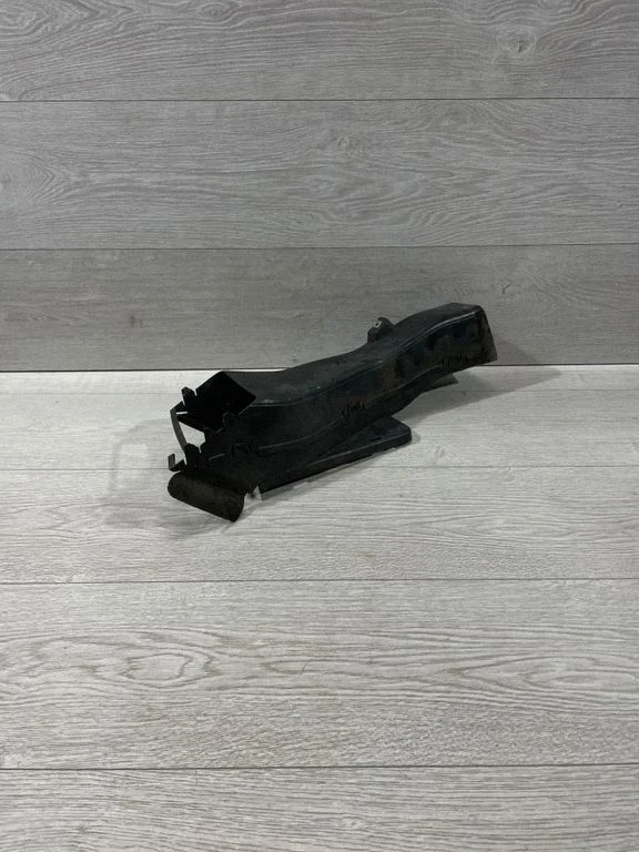 Brake cooling air channel/duct 7222877