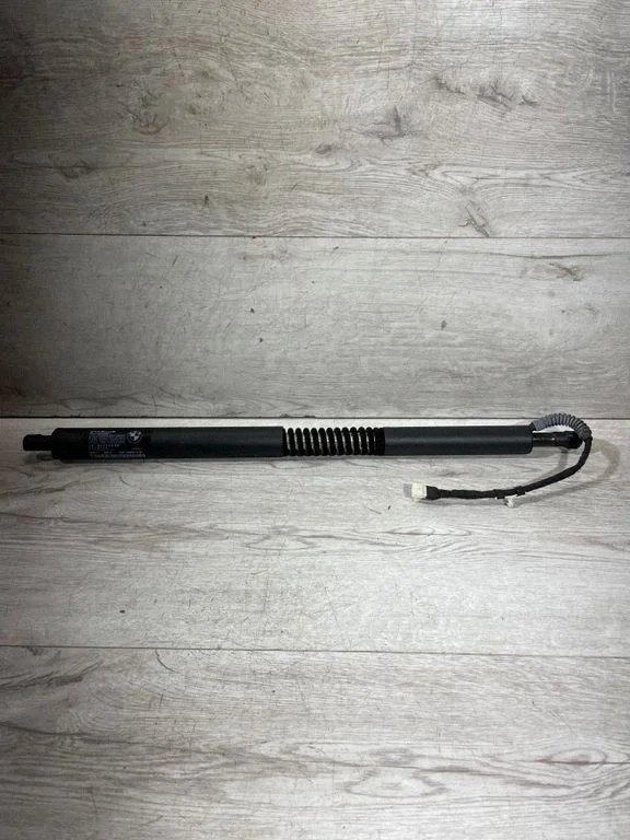 Tailgate/trunk strut/damper – BMW 3 Series GT F34 (2013-2017)