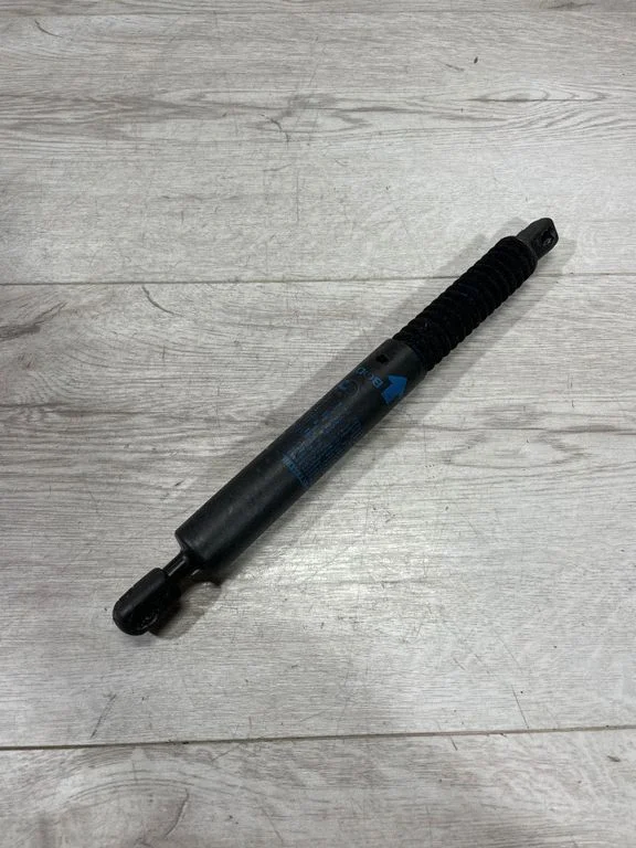 Tagaluugi gaasiamortisaator – BMW 5-seeria F10 F11 (2009-2016)