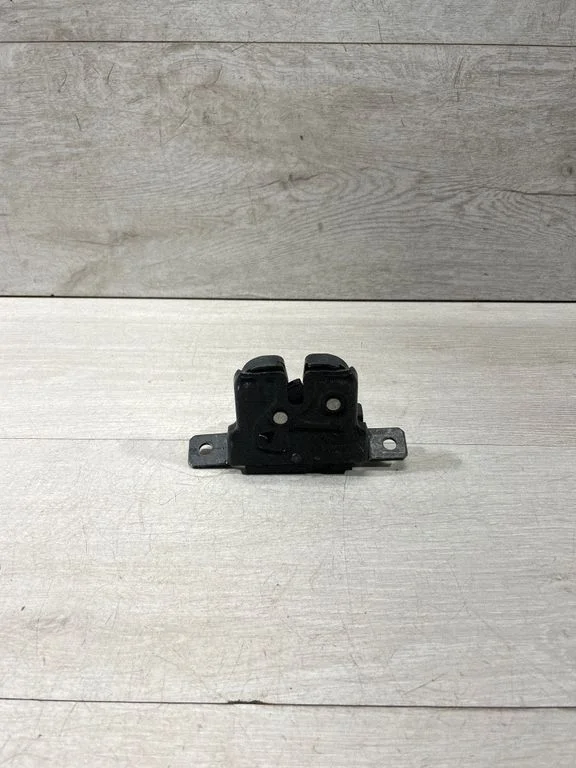 Tailgate/trunk/boot lock/catch/latch – BMW 1 Series F20 F21 (2011-2019)