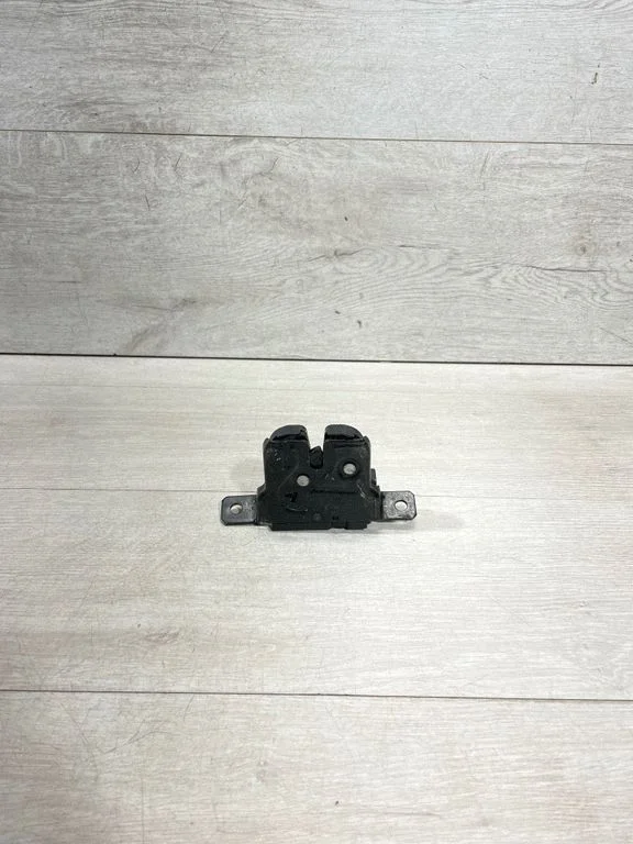 Tailgate/trunk/boot lock/catch/latch – BMW 1 Series F20 F21 (2011-2019)