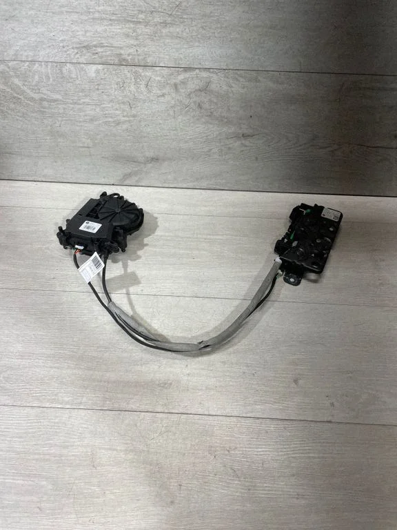 Tailgate/trunk/boot lock/catch/latch C87536