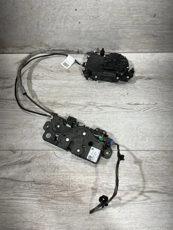 Tailgate/trunk/boot lock/catch/latch – BMW 5 Series G30 G31 G38 (2016-)