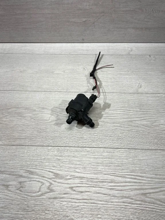 Elektriskais cirkulācijas sūknītis – BMW 5. sērija G30 G31 G38 (2016-)