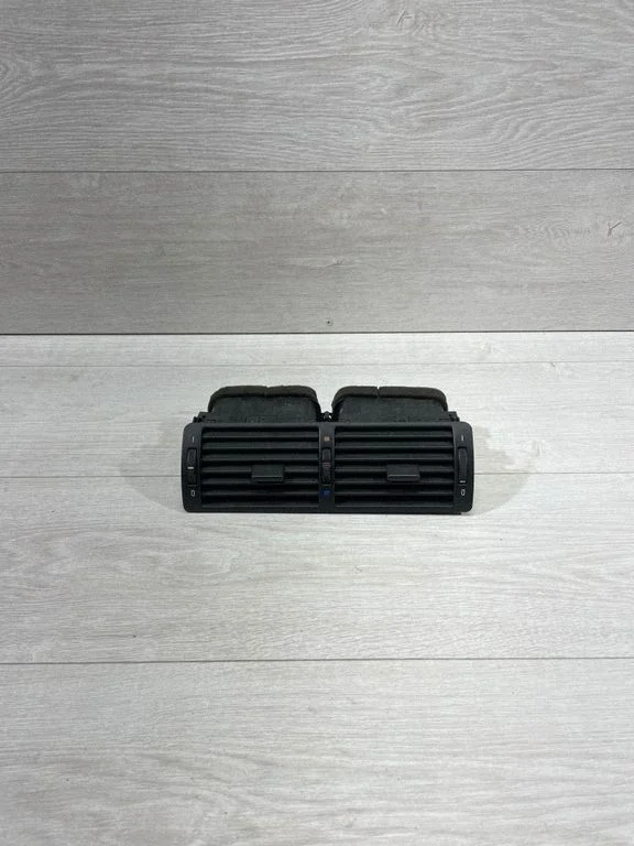 Centrālās gaisa restītes – BMW 5. sērija E39 (1996-2003)