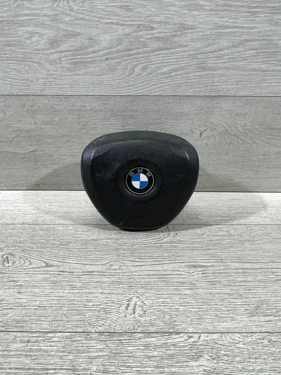 Stūres drošības spilvens 33677829503 – BMW 7. sērija F01 F02 F03 F04 (2008-2016)