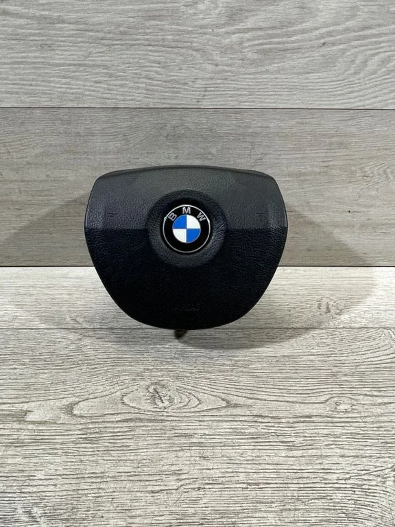 Steering wheel airbag – BMW 5 Series F10 F11 (2009-2016)
