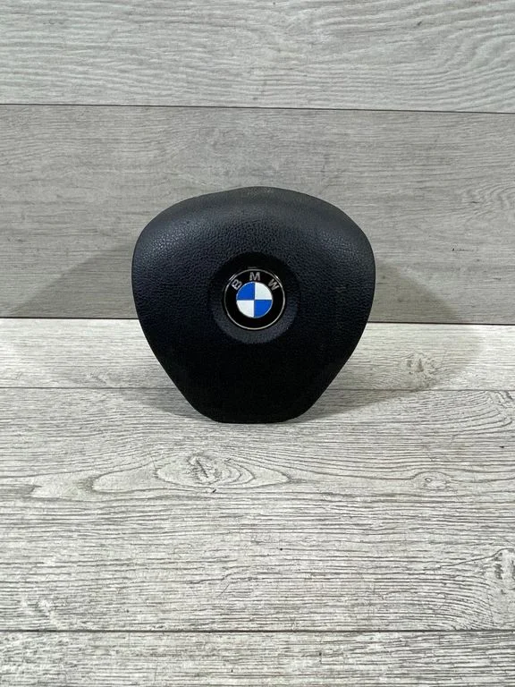 Steering wheel airbag – BMW 3 Series F30 F35 F31 (2012-2018)