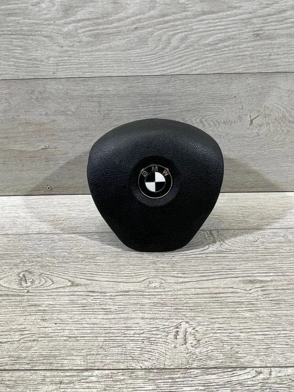 Steering wheel airbag – BMW 3 Series F30 F35 F31 (2012-2018)