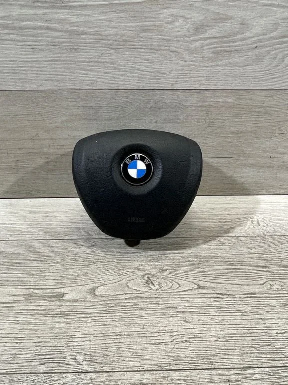 Steering wheel airbag – BMW 5 Series F10 F11 (2009-2016)