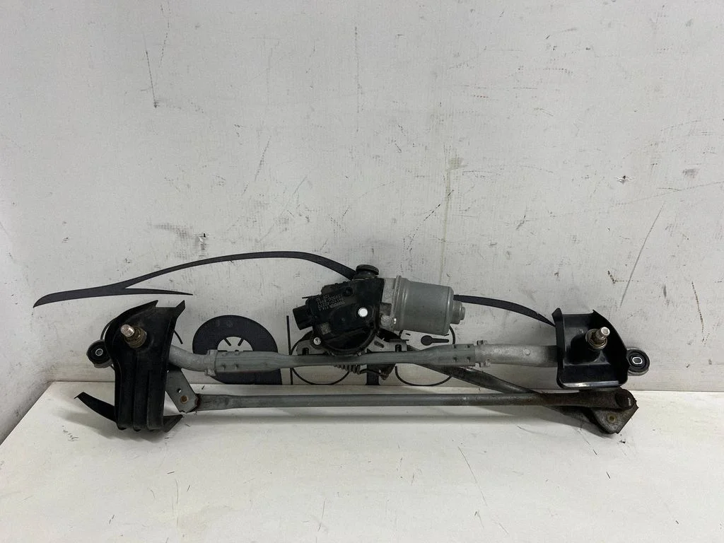 Front wiper linkage and motor 8511042270