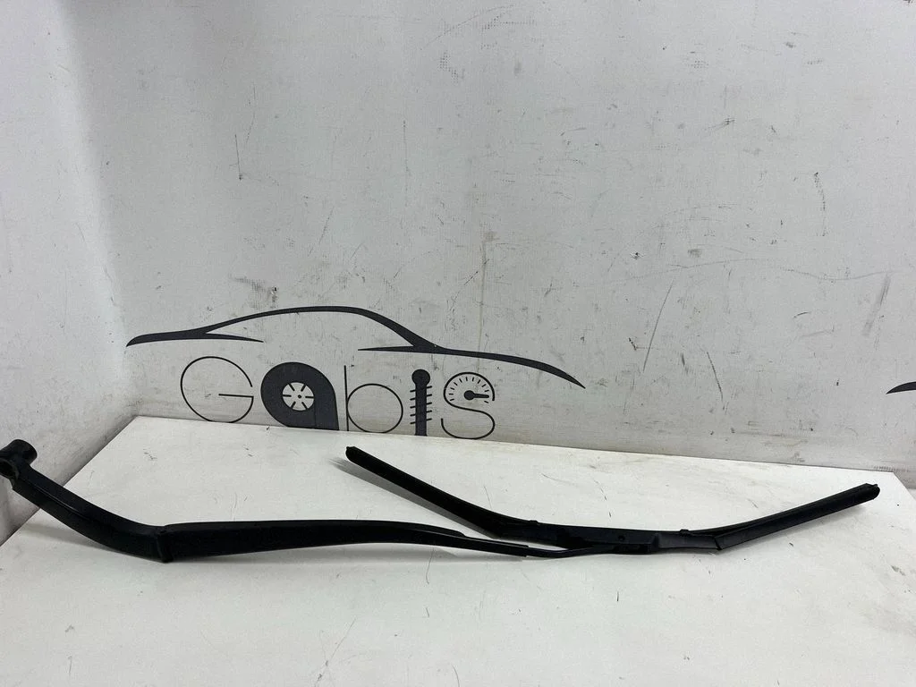 Front wiper blade arm 2765721