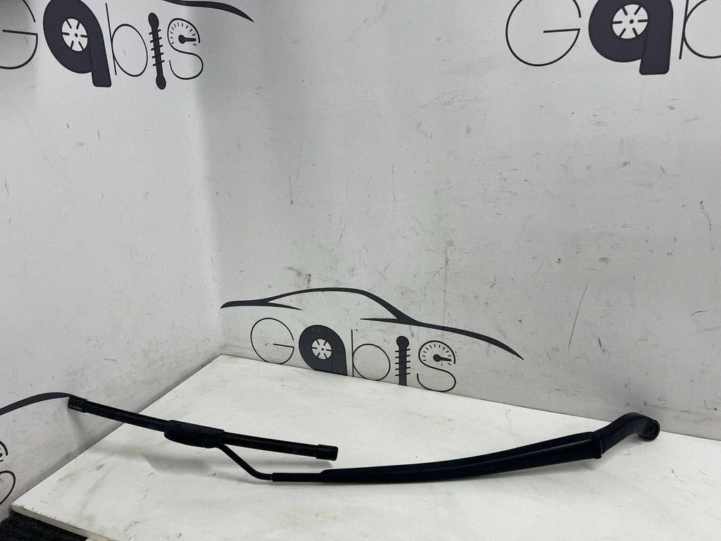 Front wiper blade arm 2766721