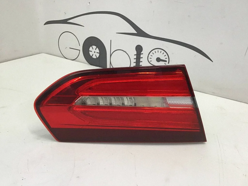 Tailgate rear/tail lights A2929064100