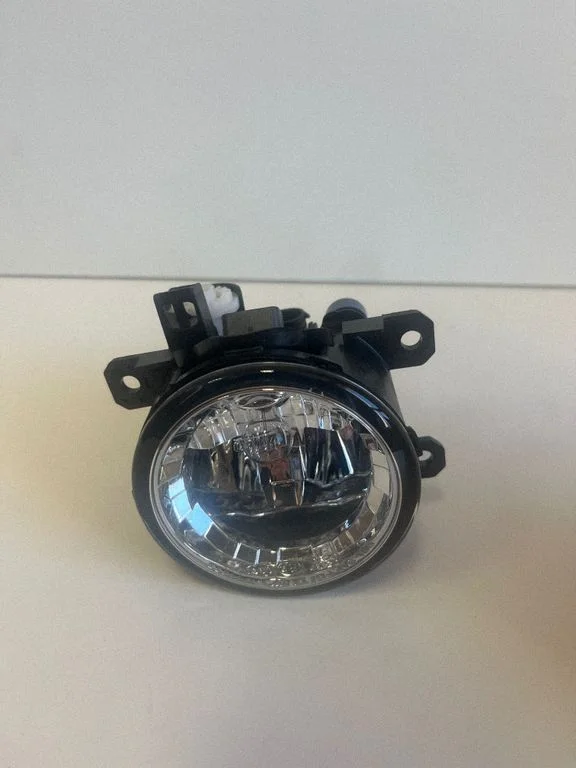 Front fog light 1826337 – Ford Mustang VI (2015-)